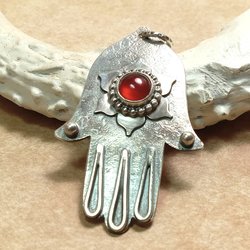 Pendant Necklaces