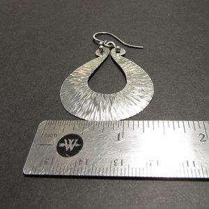 Arabesque Flow – Artisan Hammered Argentium Earrings