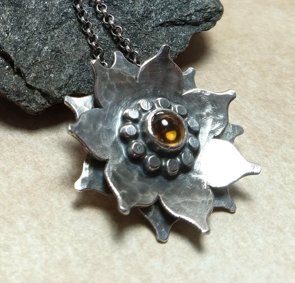 Double petal lotus flower in SS with honey color citrine by Mocahete.